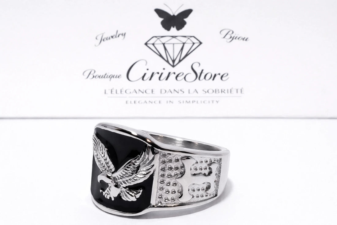 Bague aigle en acier inoxydable, finition argentée et détail noir, taille 9, 9 g