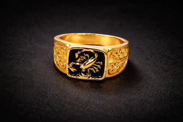 Bague chevalière  motif scorpion noir