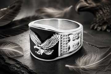 Bague aigle en acier inoxydable, finition argentée et détail noir, taille 9, 9 g